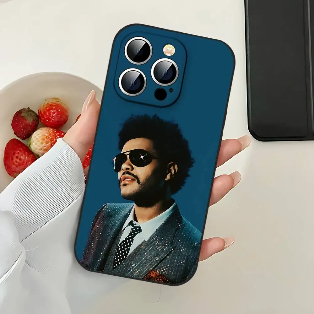 위켄드 미니멀리스트 포스터 폰 케이스 아이폰 17 16 - Phone Accessories Poster 리뷰 및 가격