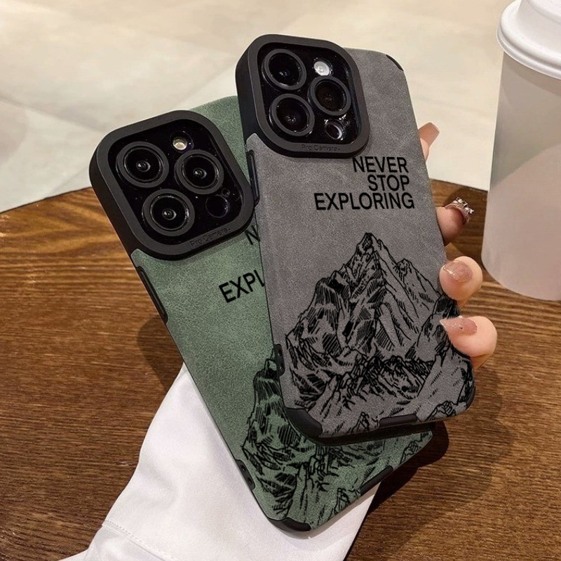 세련된 디자인의 'Never Stop Exploring - Phone Accessories Kiosk 리뷰 및 가격